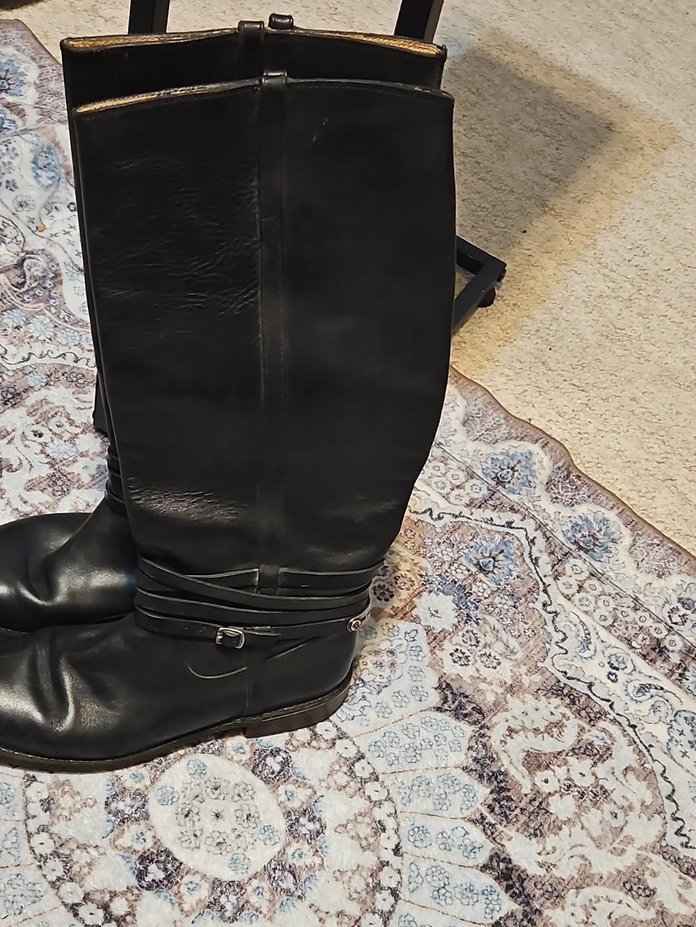 FRYE AND CO. Black Leather Knee-High Heeled Boots - Picture 6 of 16